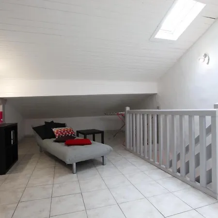 Axuri-alde Dom wakacyjny Sare